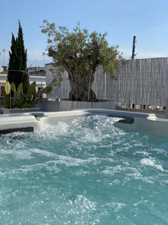 Chichouse Hotel Monopoli Eksteriør billede